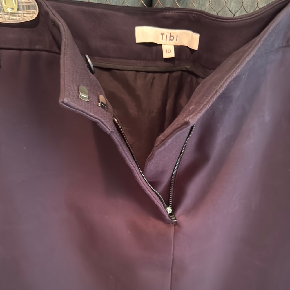 Tibi classic black lined cotton gabardine skirt, size 10, EUC, $135. - Picture 6 of 7